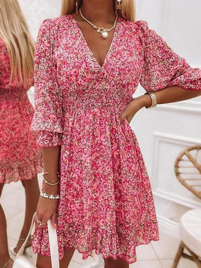 Mia | Floral dress with V-neckline