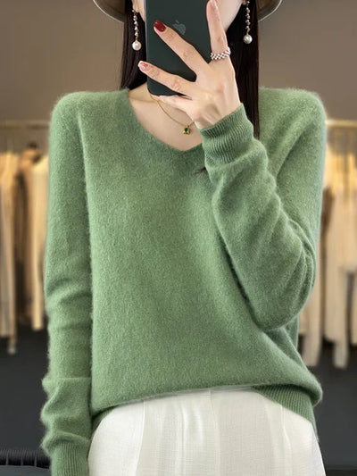 Lisa | Soft Merino V-Neck Sweater