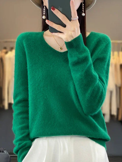 Lisa | Soft Merino V-Neck Sweater