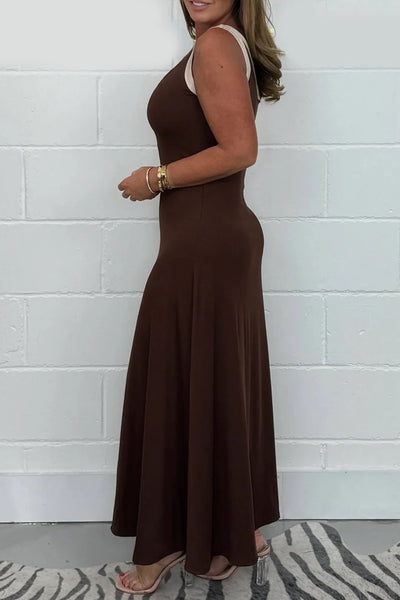 Lainey - Panelled Front Split Maxi Dress